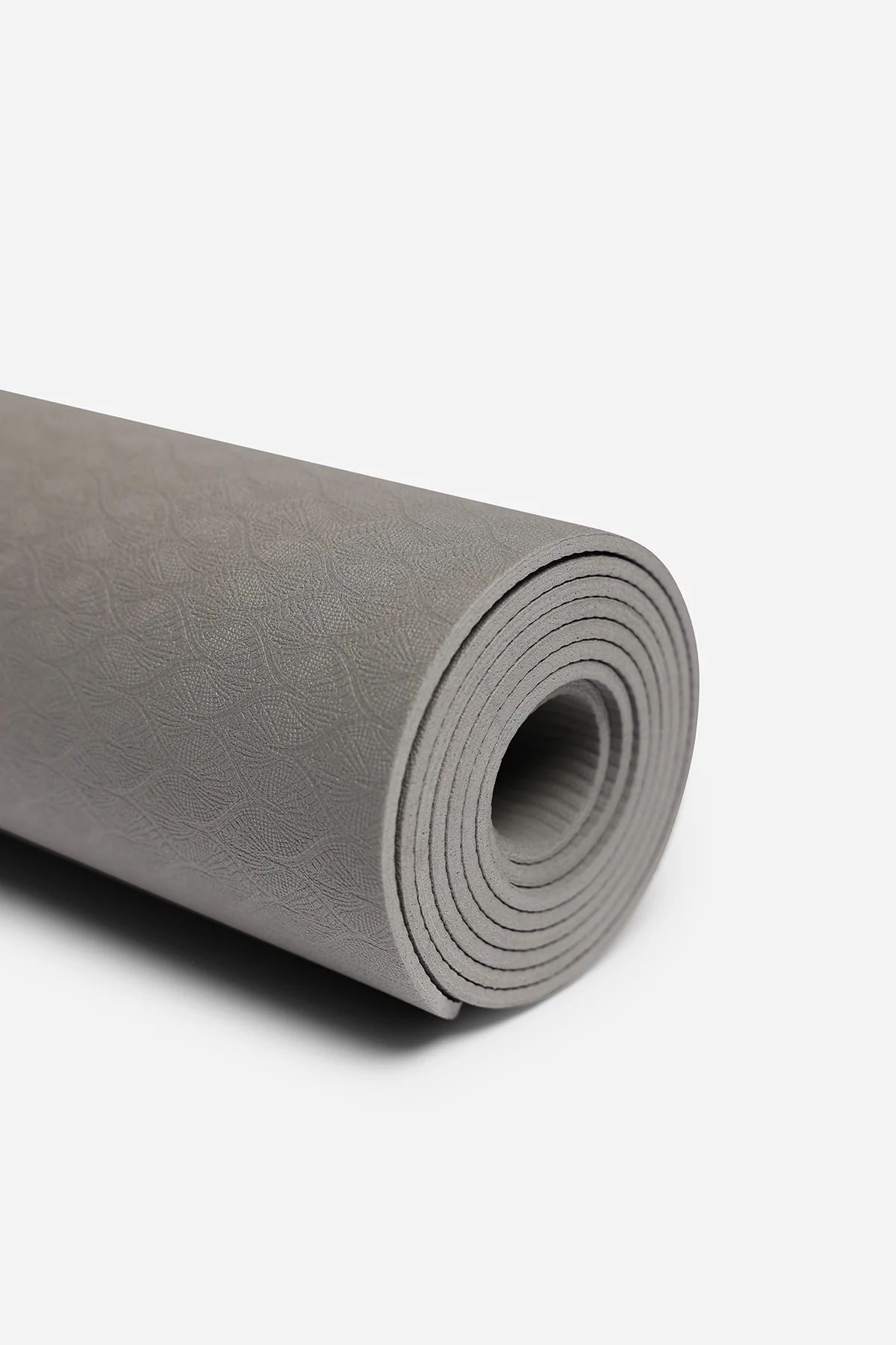 Northern 4mm Yoga Mat Non-Slip, Eco-Friendly Exercise Mat, Pilates & Home Workouts - Grey - Image 4