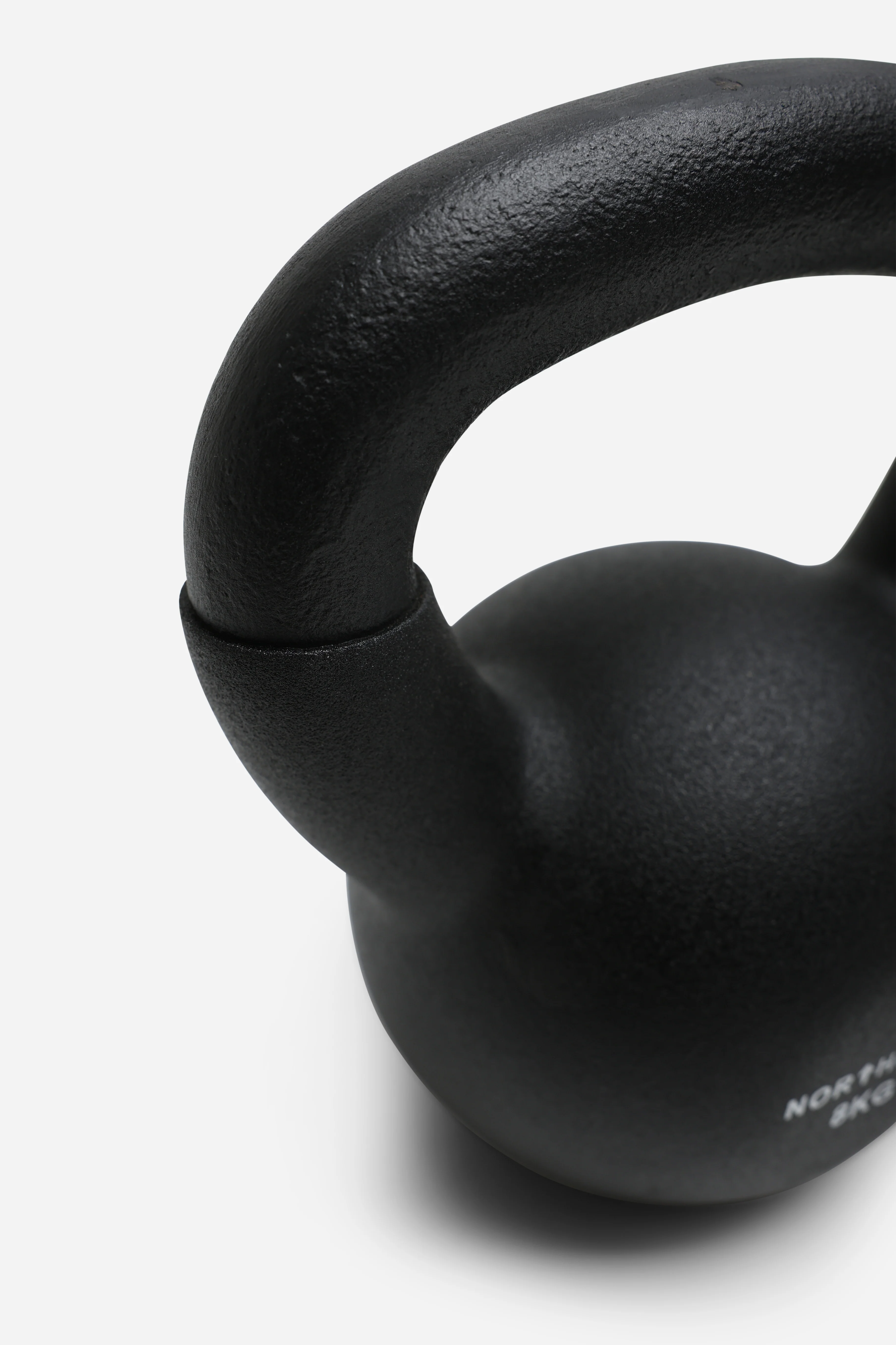 Northern Black Neoprene Coated Cast Iron Kettlebells - 8kg - Image 3