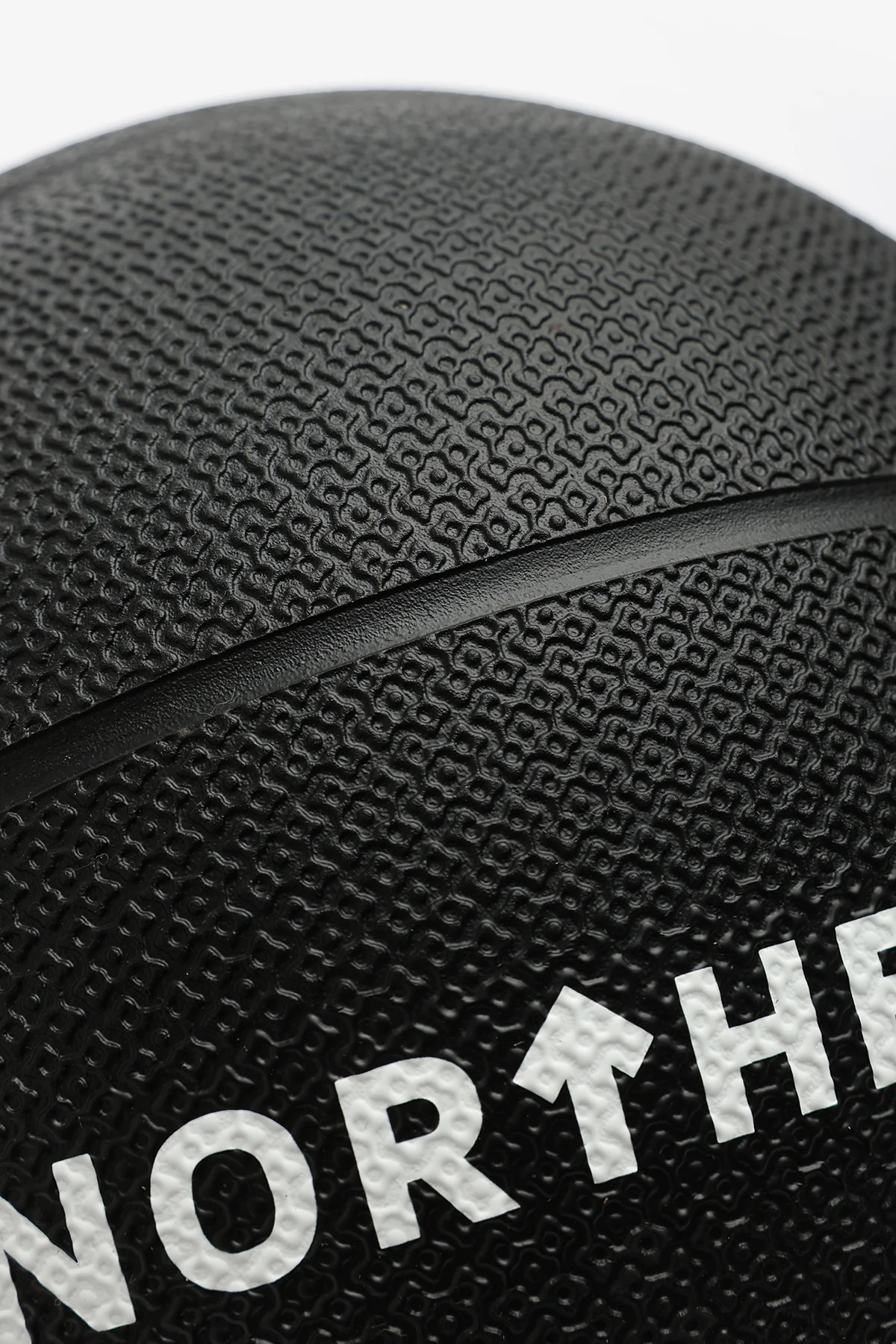 Northern Medicine Ball - 4kg - Image 3